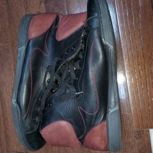 MARC JACOB SNEAKERS SIZE 12